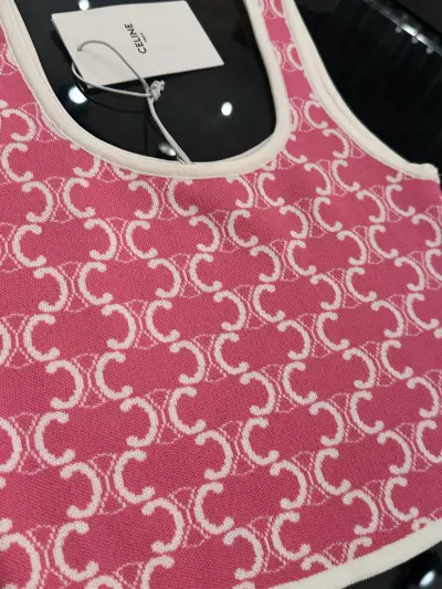 Celine Pink Crop Atlet