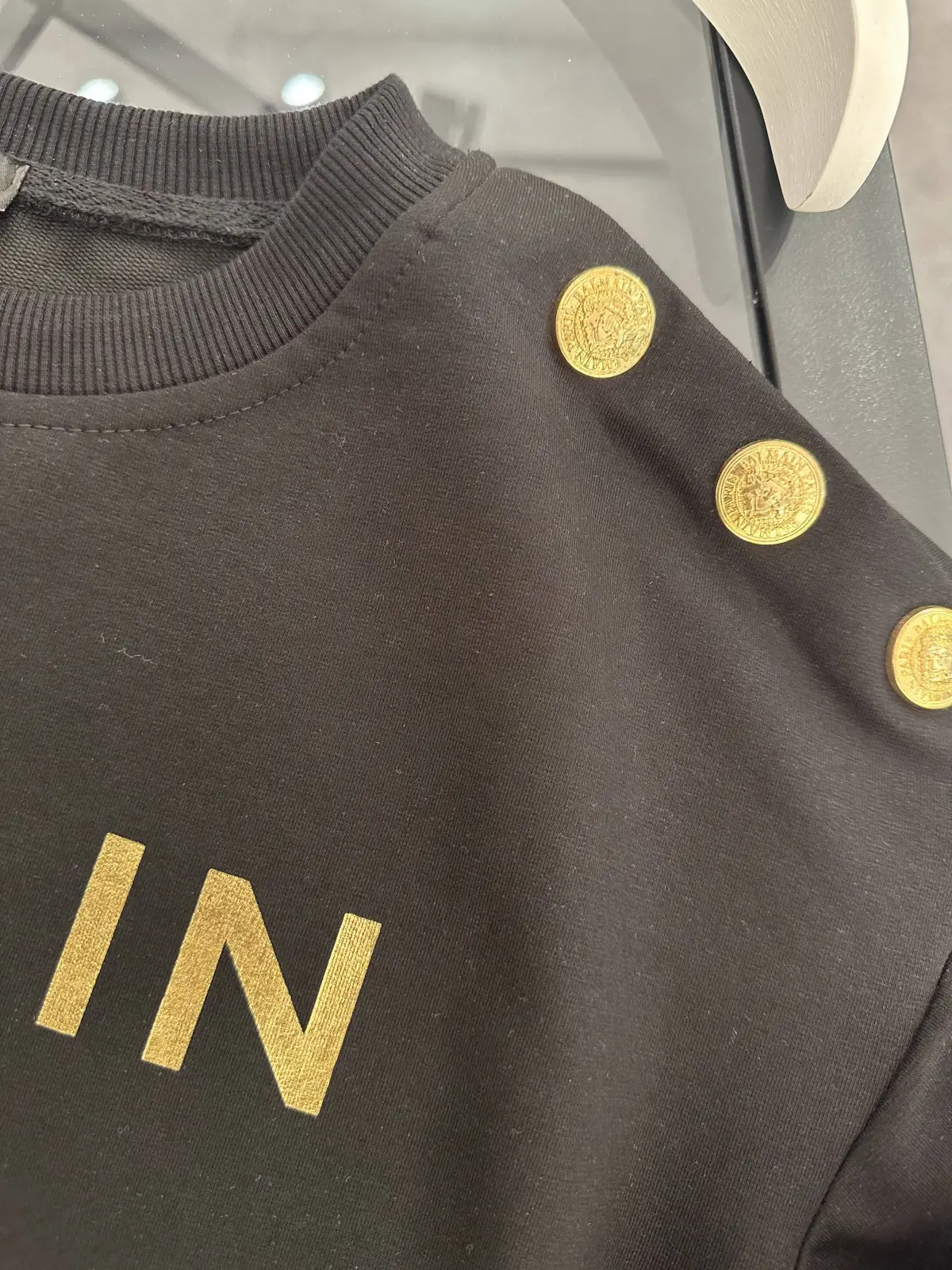 Balmain Gold Düğmeli Siyah Sweatshirt
