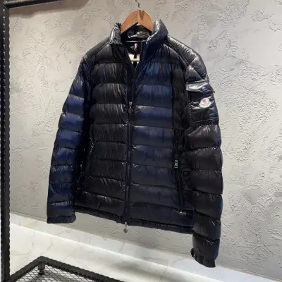 Moncler Siyah Parlak Şişme Mont
