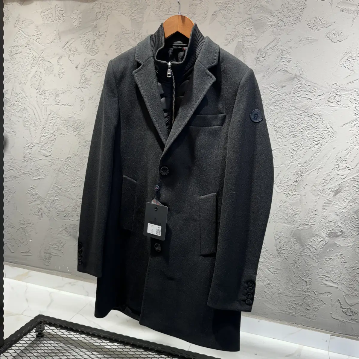 Moncler Özel Tasarım Siyah Kaban Ceket