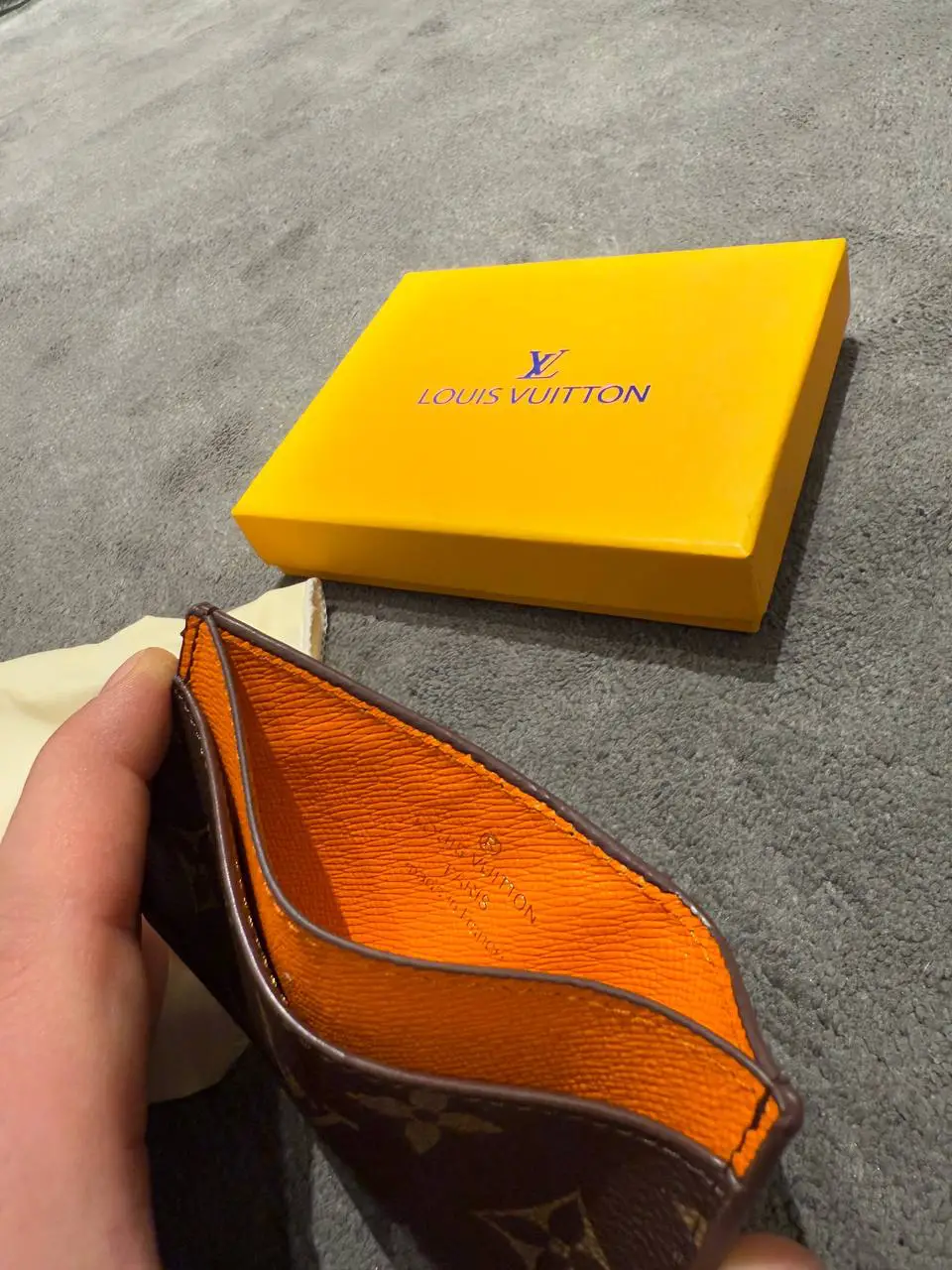 Louis Vuitton Kahverengi Deri Cüzdan