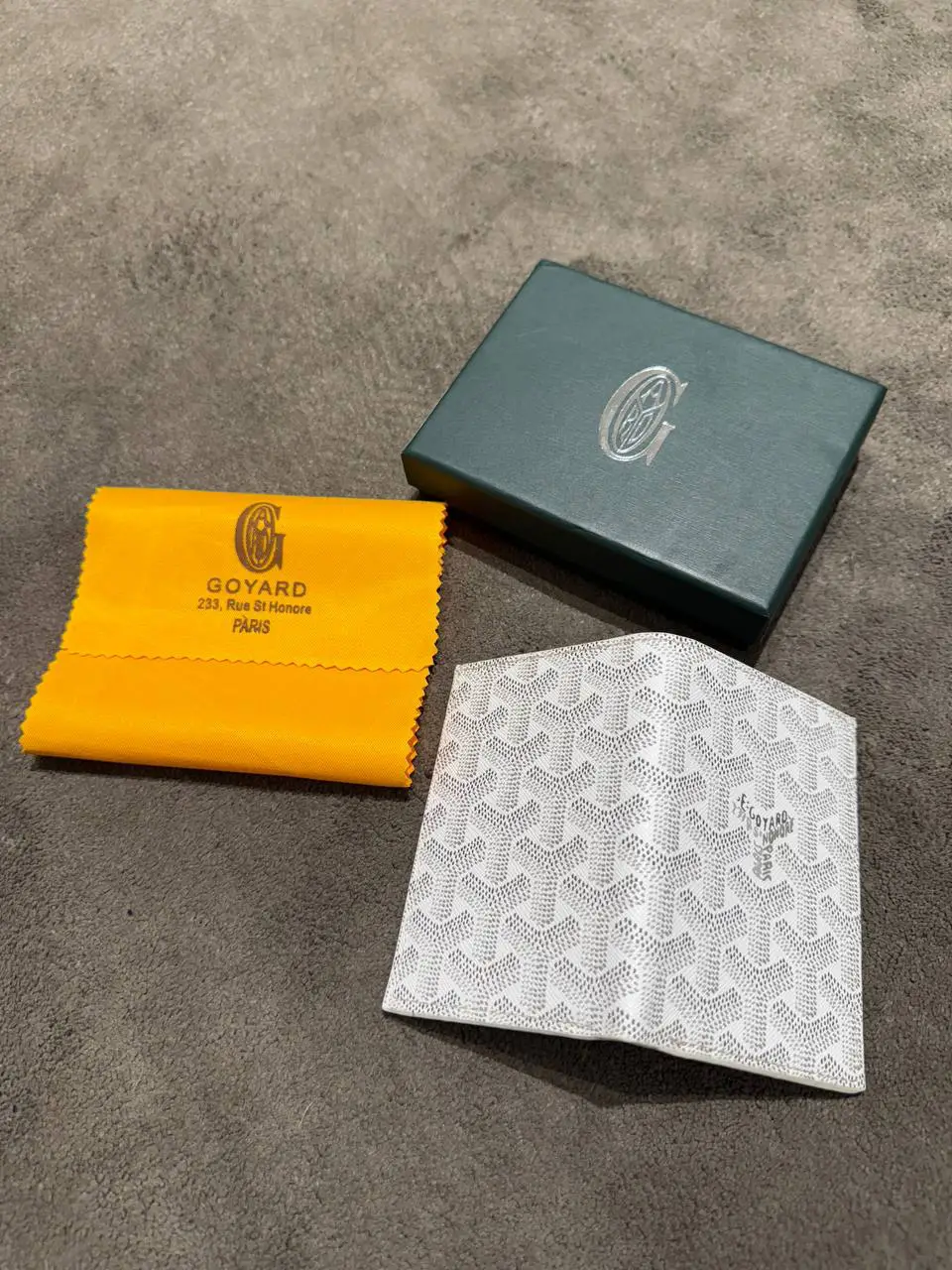 Goyard Beyaz Kartlık Cüzdan