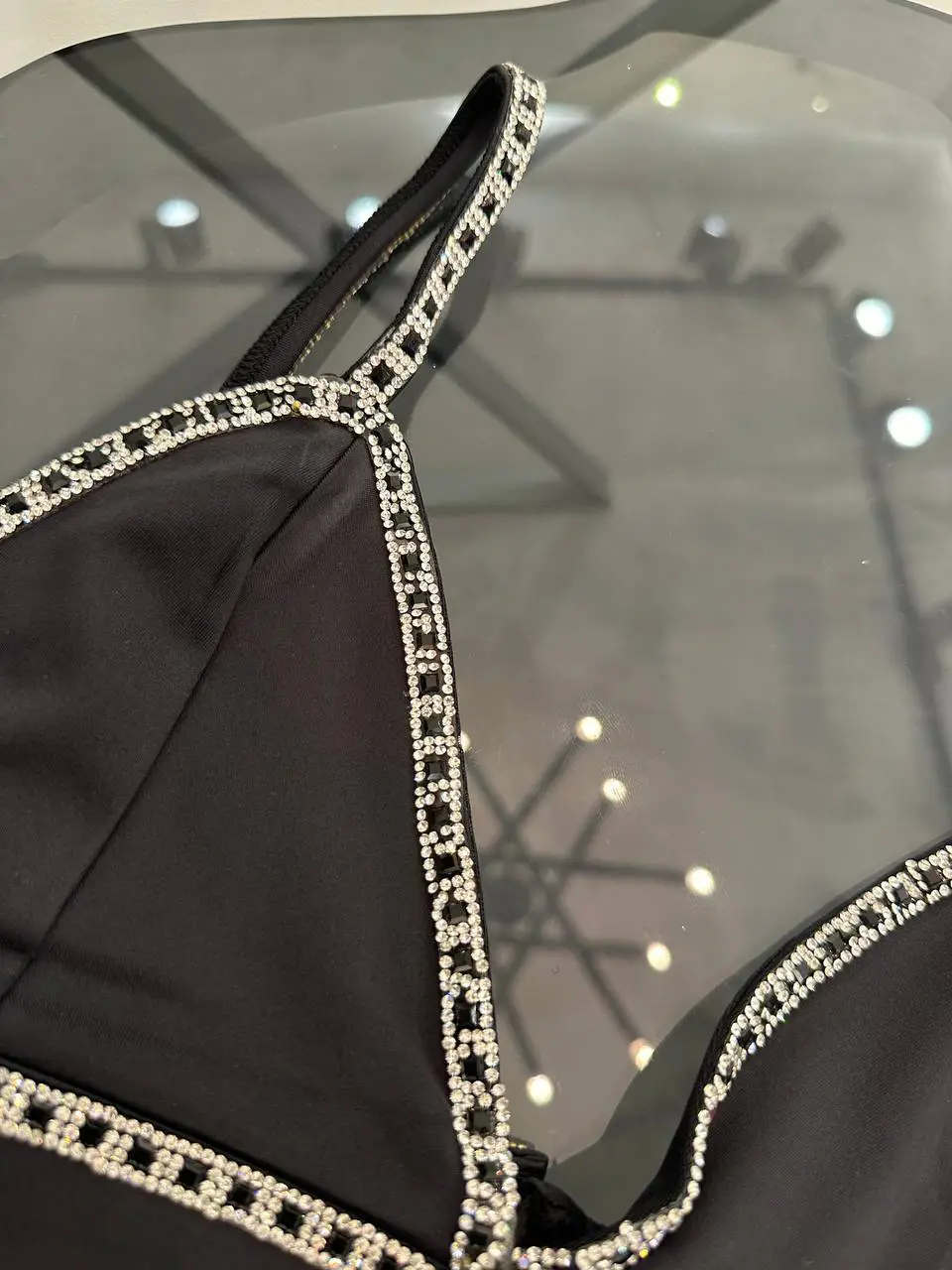 Prada Siyah Taş Detaylı Büstiyer