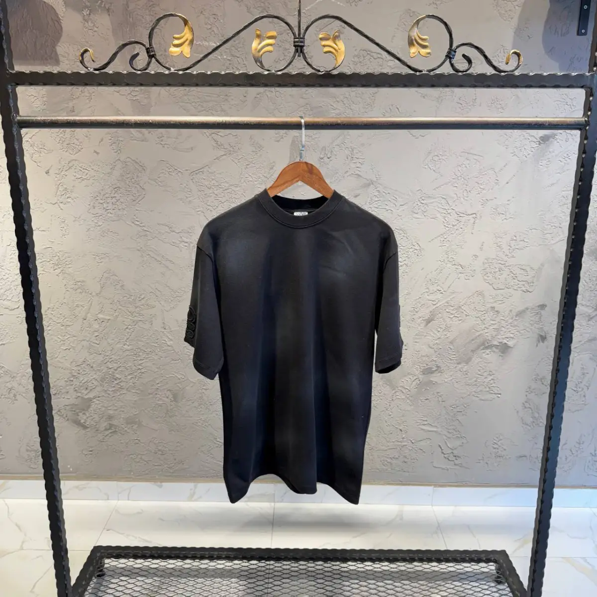 Loewe Siyah Kol Detaylı Tişört