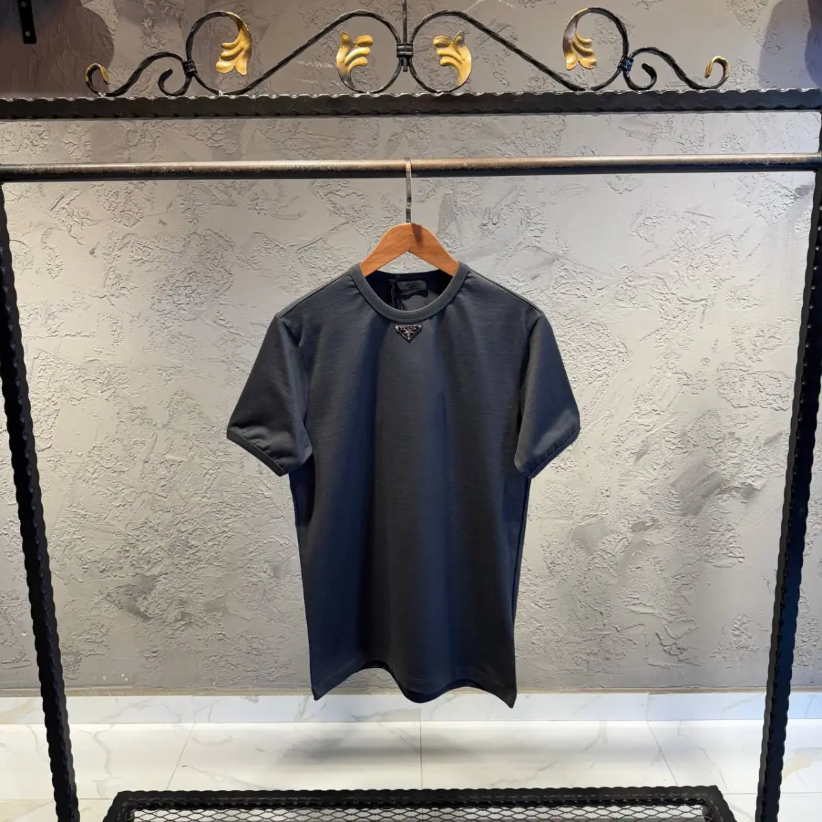 Prada Logo Detay Grey Tişört