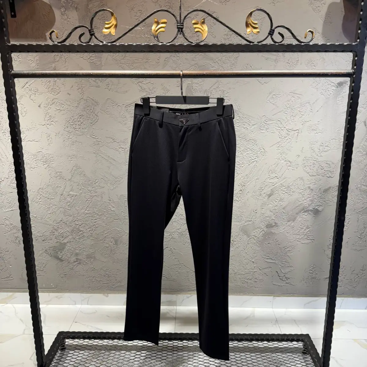 Prada Siyah Logo Detaylı İthal Jogger