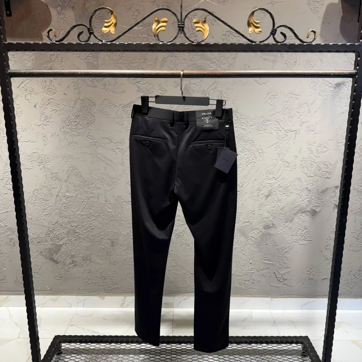 Prada Siyah Logo Detaylı İthal Jogger