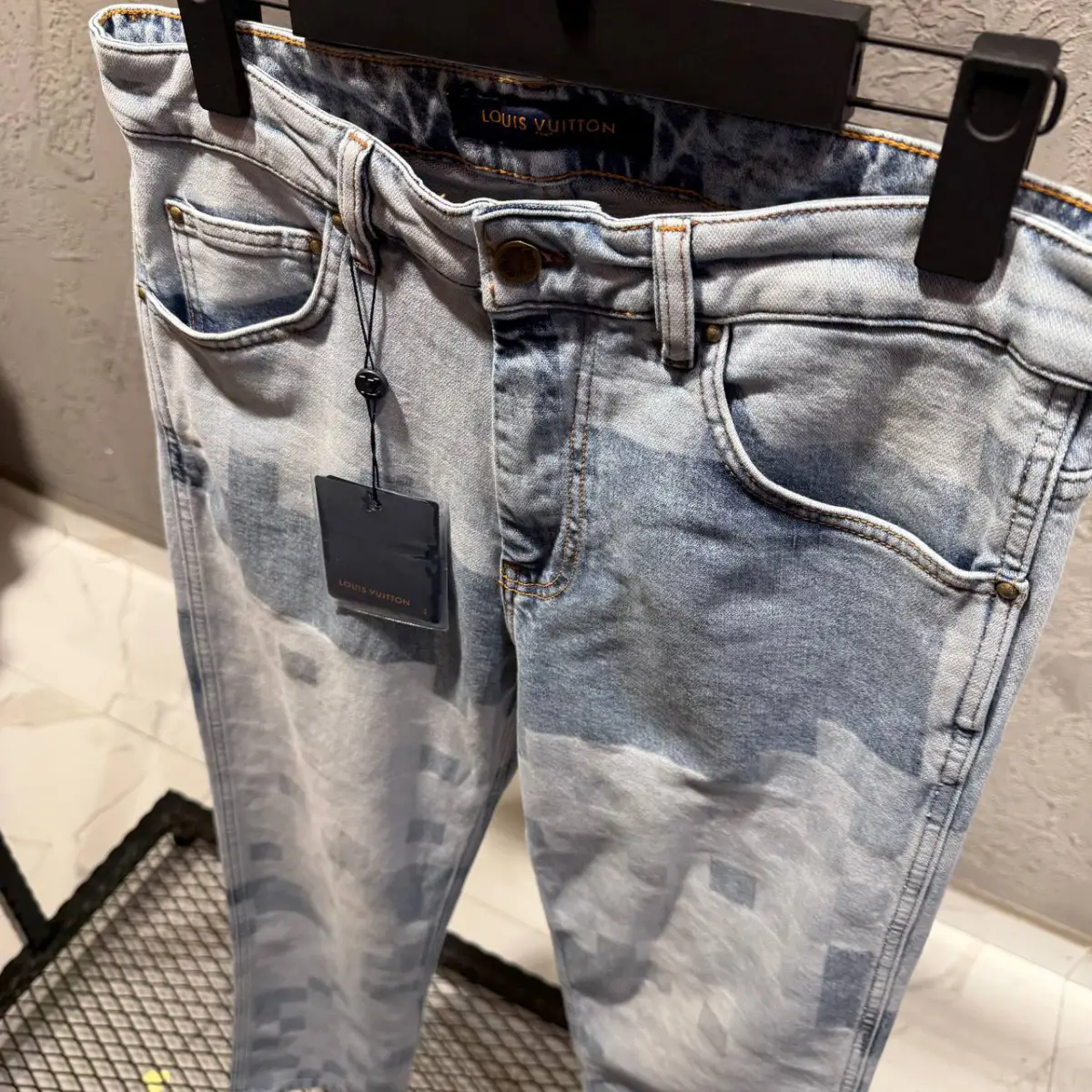 Louis Vuitton Açık Mavi Kareli Kot