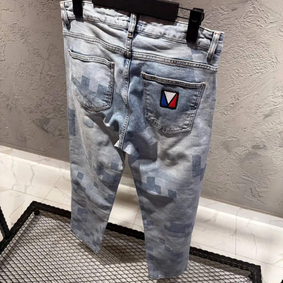 Louis Vuitton Açık Mavi Kareli Kot