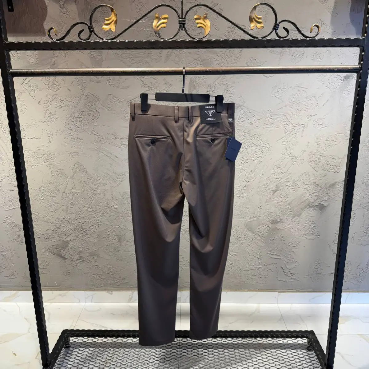 Prada Logo Detaylı Kahverengi Jogger