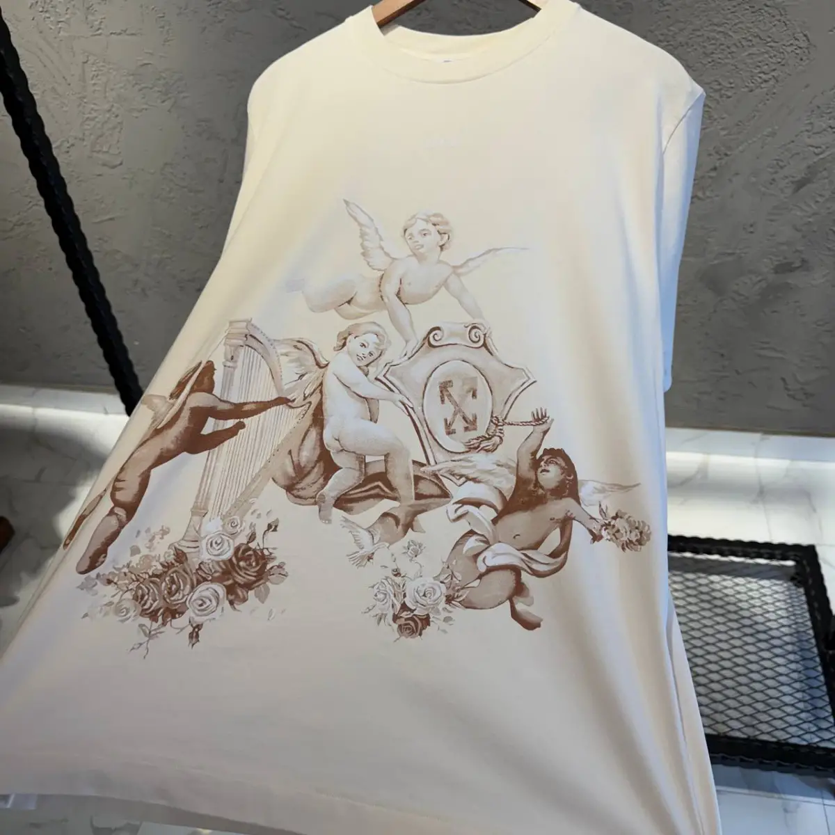 Off White Krem Baskılı Tişört