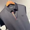 Burberry Siyah Kırmızı Çizgili Yakalı Tişört