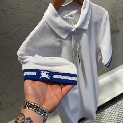 Burberry Beyaz Mavi Şeritli Kol Detay Tişört