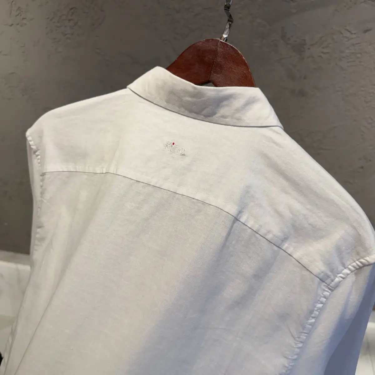 Kiton Beyaz Keten Gömlek