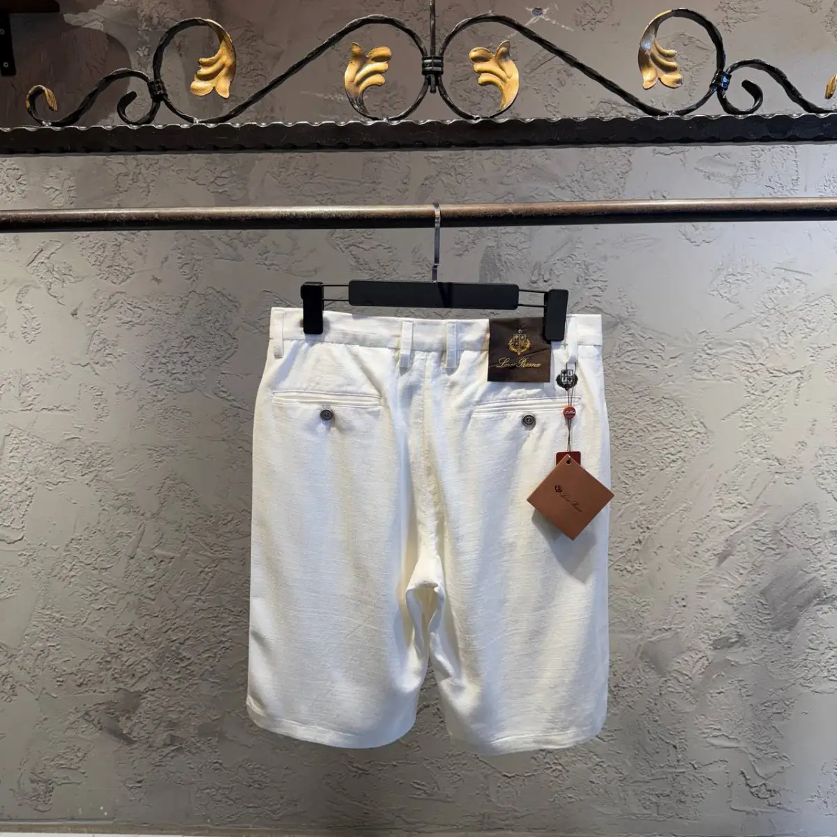 Loro Piana Beyaz Keten Şort