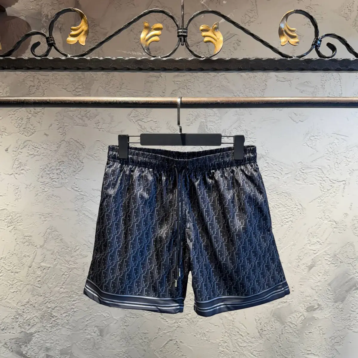 Dior Siyah Logo Detaylı Deniz Şortu