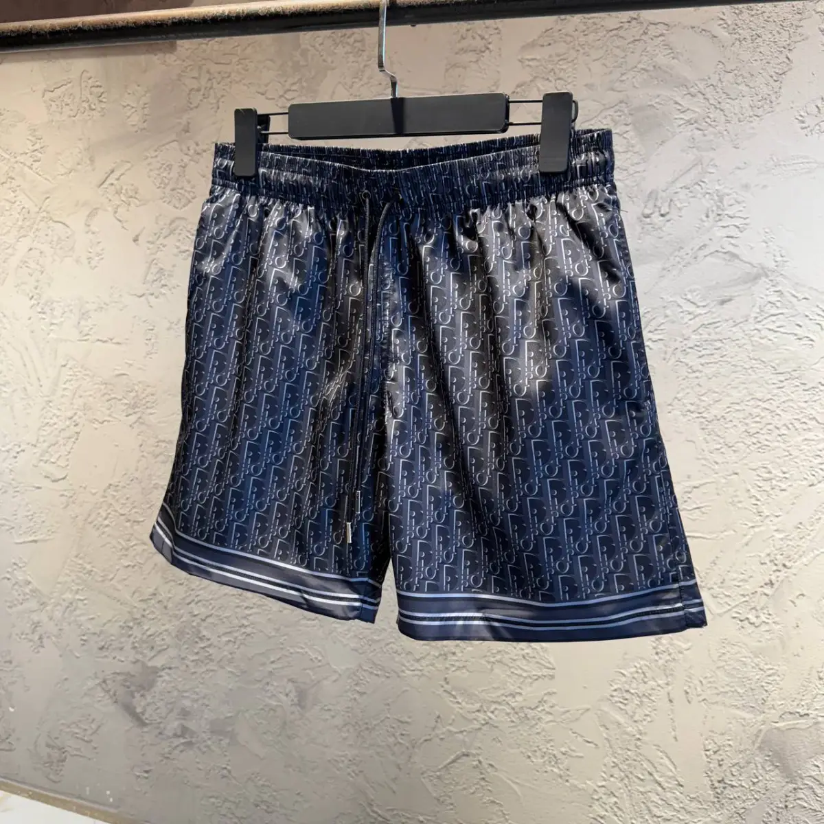 Dior Siyah Logo Detaylı Deniz Şortu