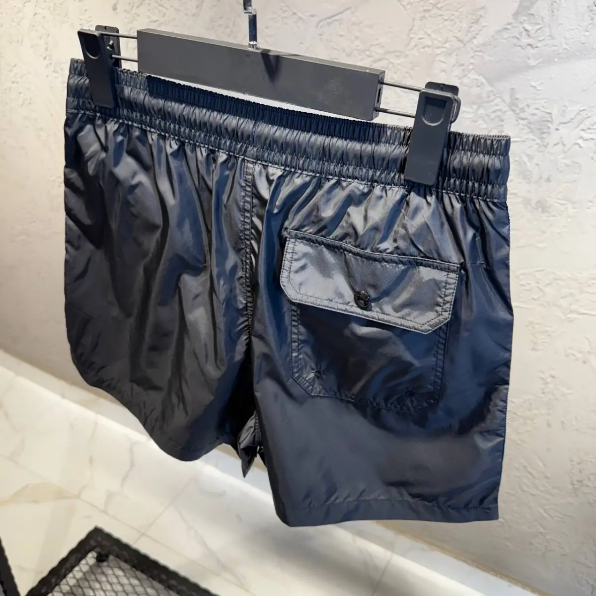 Moncler Siyah Cepli Deniz Şortu