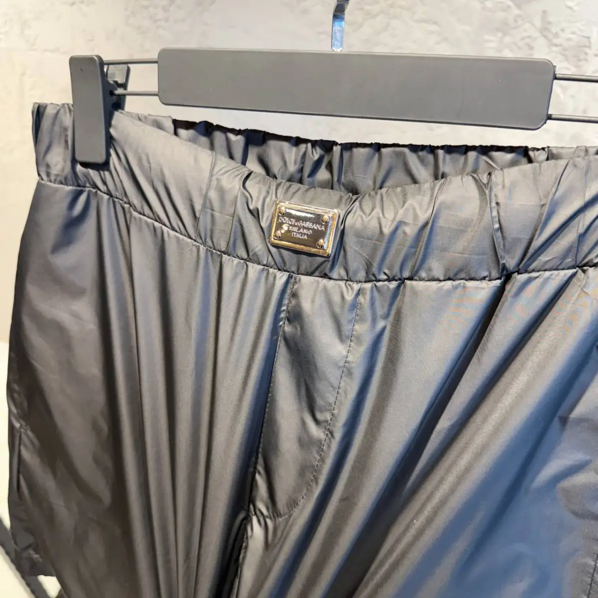 Dolce Gabbana Siyah Logo Detaylı Deniz Şortu