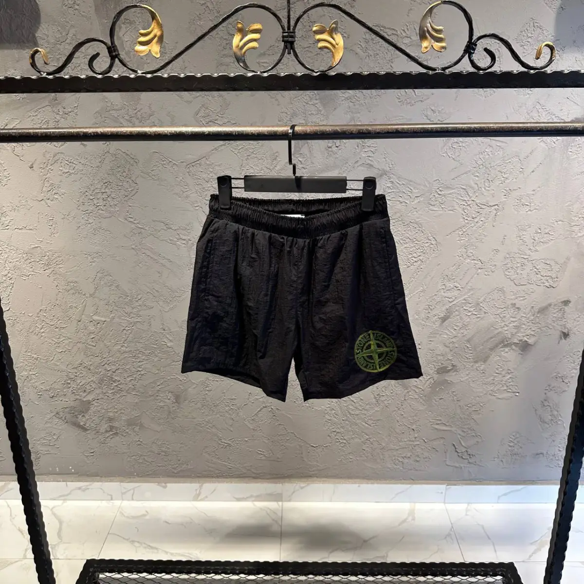 Stone Island Siyah Deniz Şortu