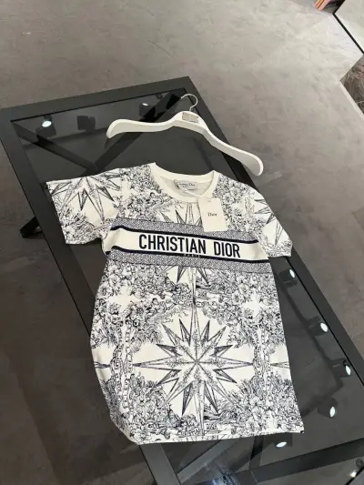 Dior Desenli Tişört