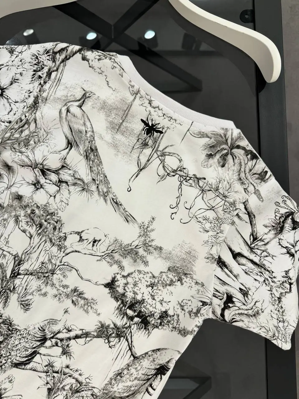 Dior Beyaz Çiçek Desenli Tişört