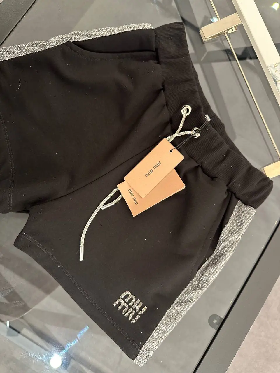 MiuMiu Siyah Silver Şeritli Şort