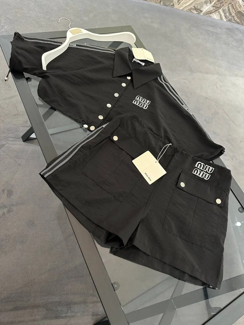 MiuMiu Siyah Gömlek Şort Takım