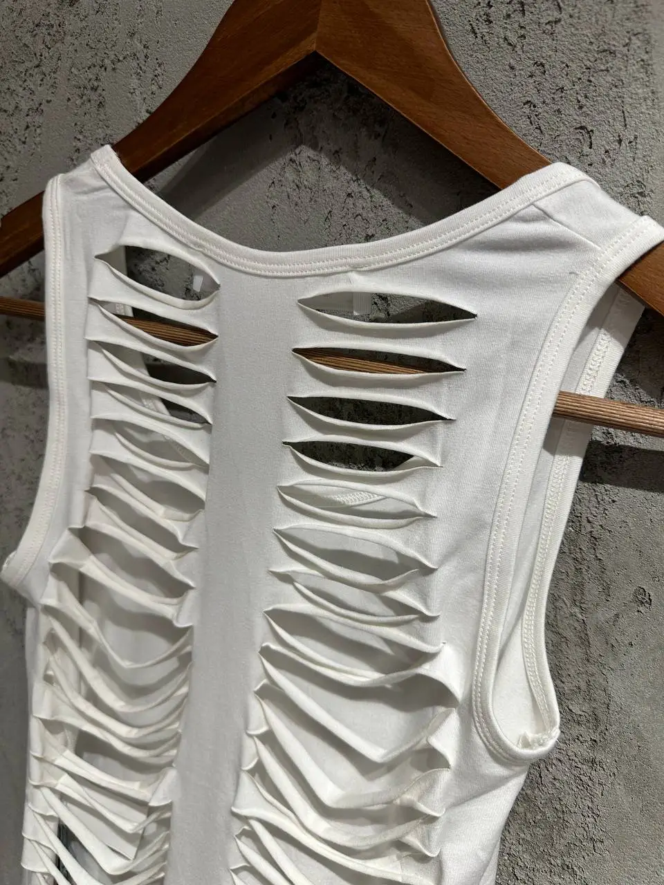 Off white Beyaz Sırt Dekolte Atlet