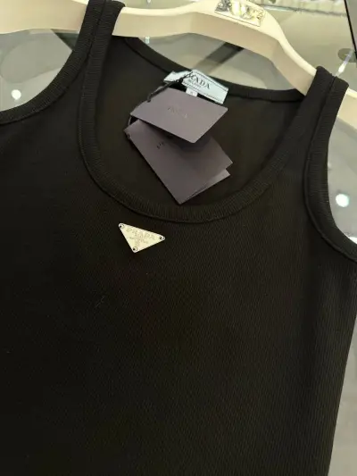 Prada Siyah Logo Detaylı Atlet