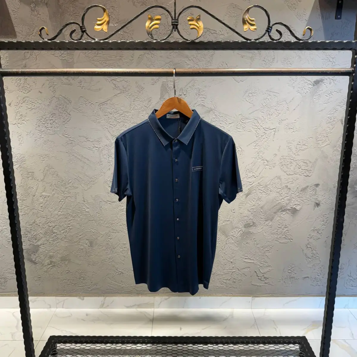 Burberry Lacivert İthal Yakalı Gömlek