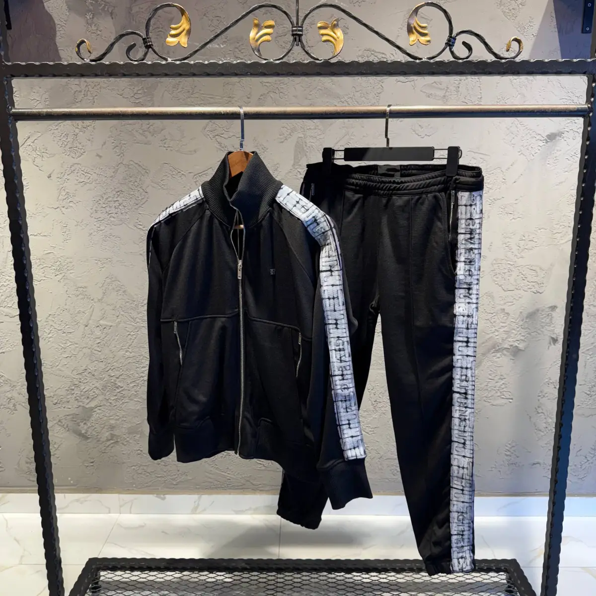 Givenchy Siyah Eşofman Takımı