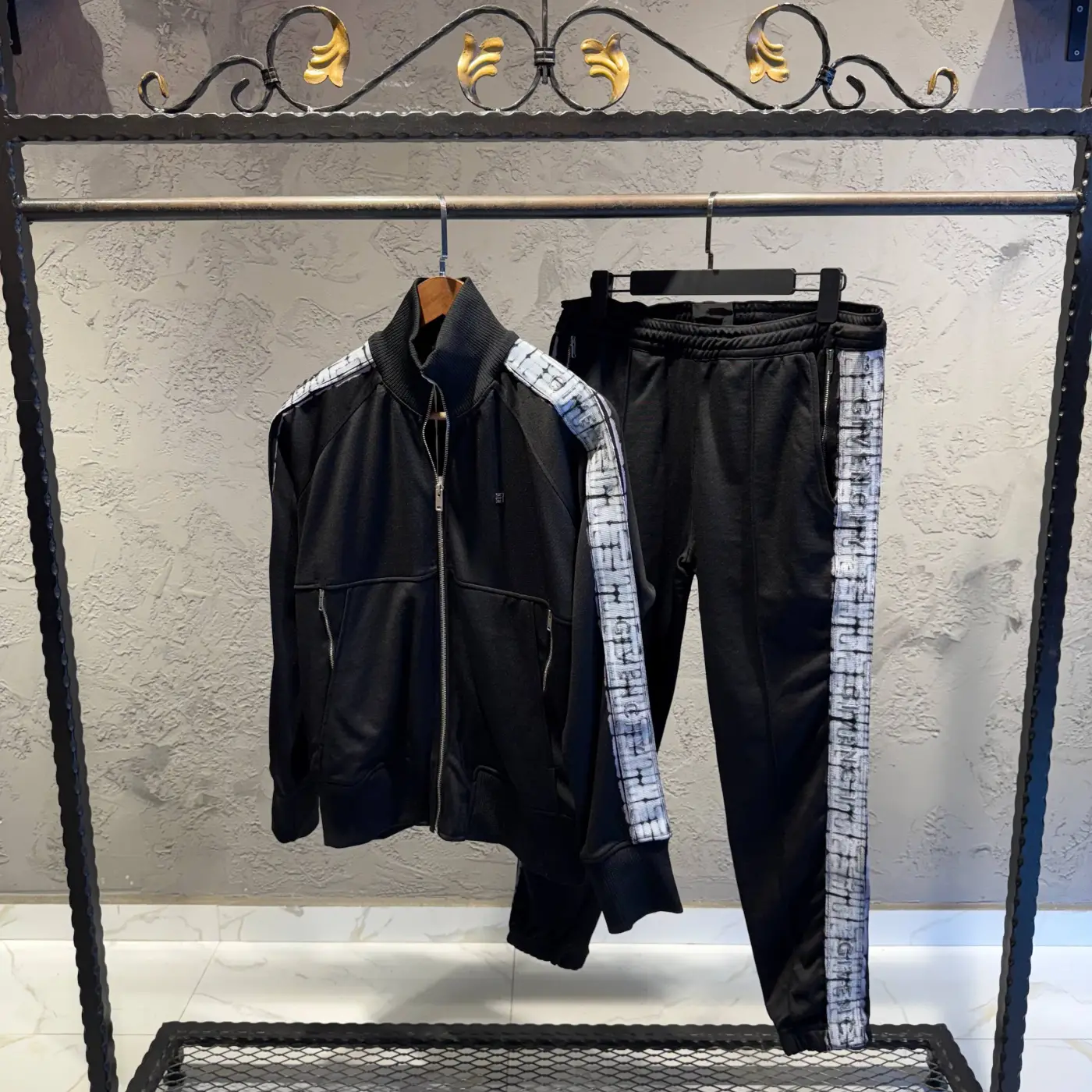 Givenchy Siyah Eşofman Takımı