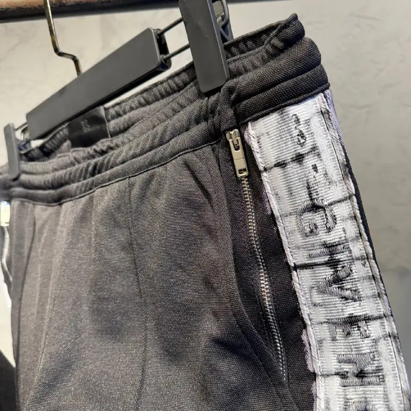 Givenchy Siyah Eşofman Takımı