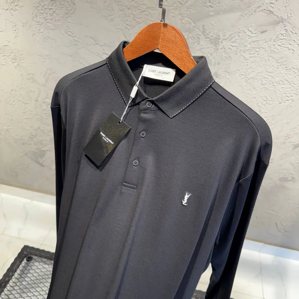 Saint Lauren Siyah Yakalı İthal Sweat