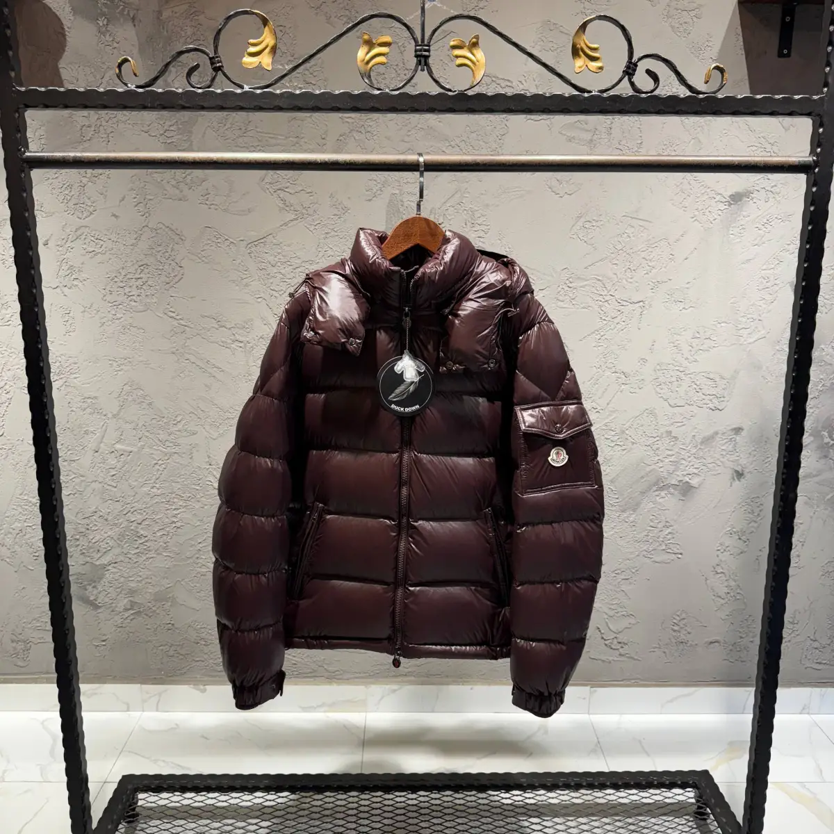 Moncler Bordo Şişme Mont