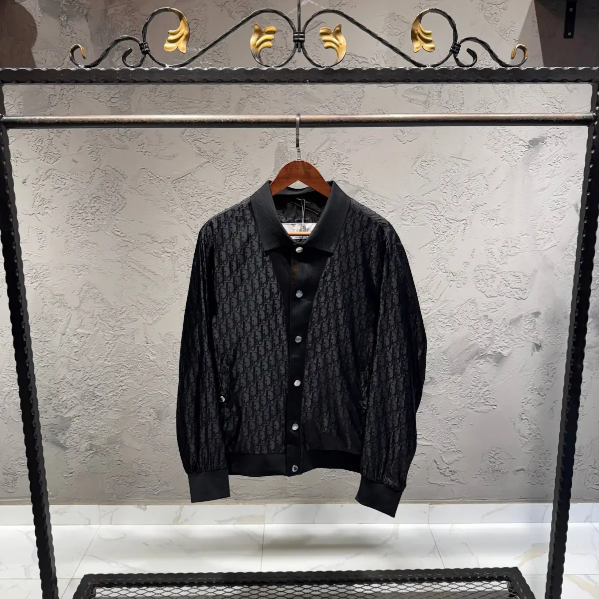 Dior Desenli Parlak Kumaş Ceket