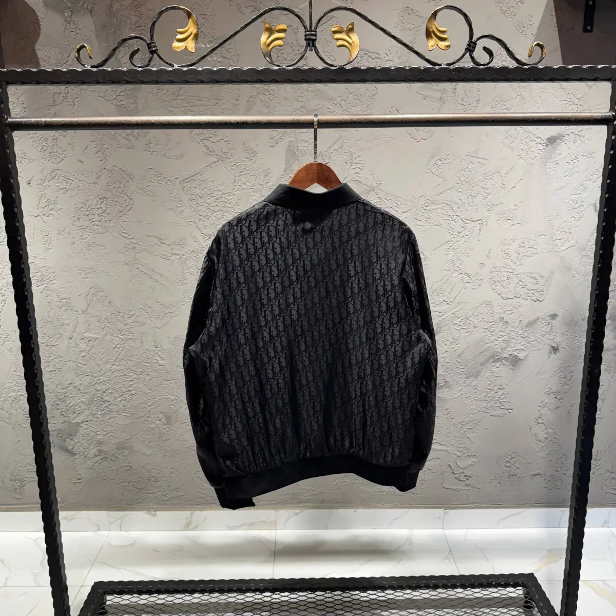 Dior Desenli Parlak Kumaş Ceket