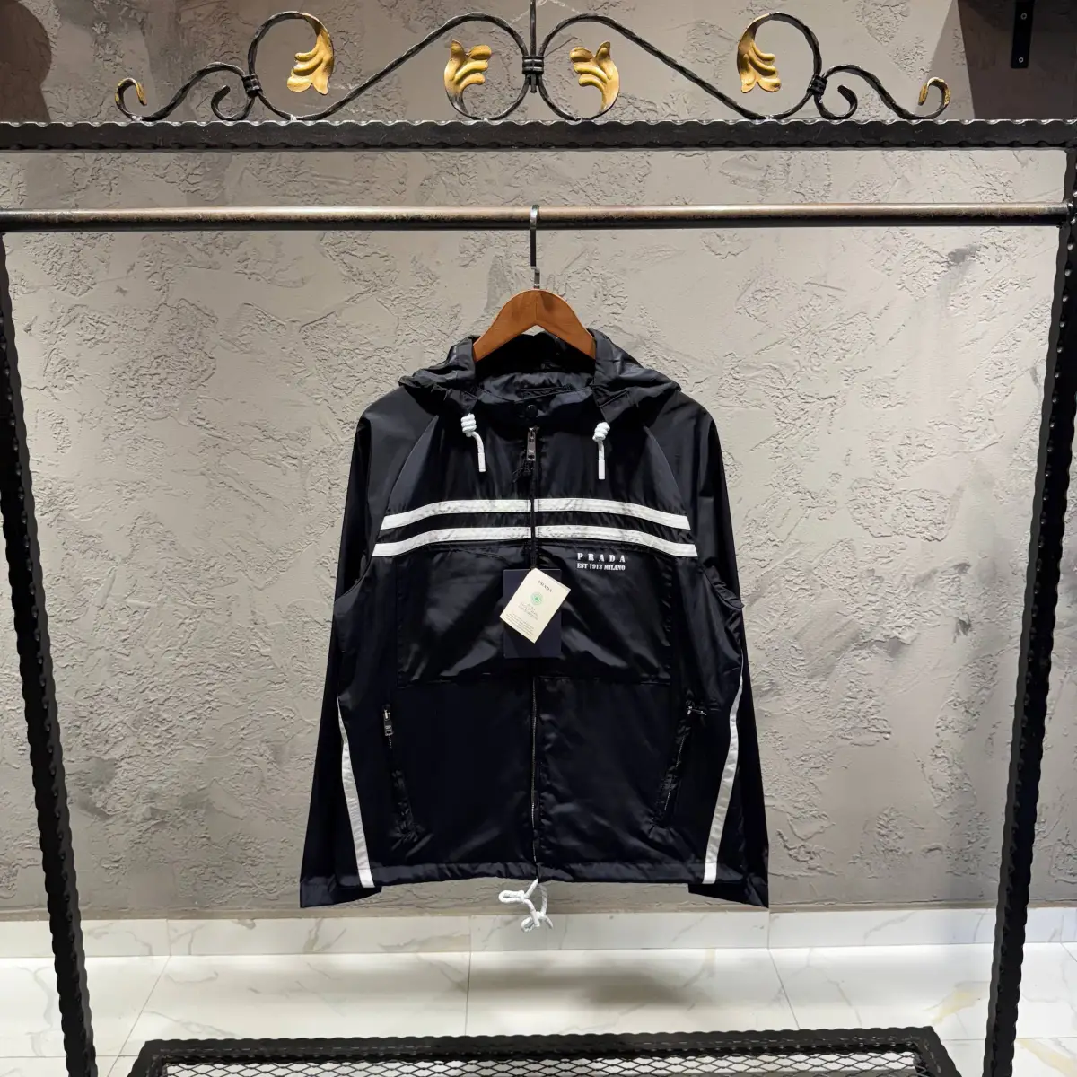 Prada Lacivert Logo Detaylı Ceket