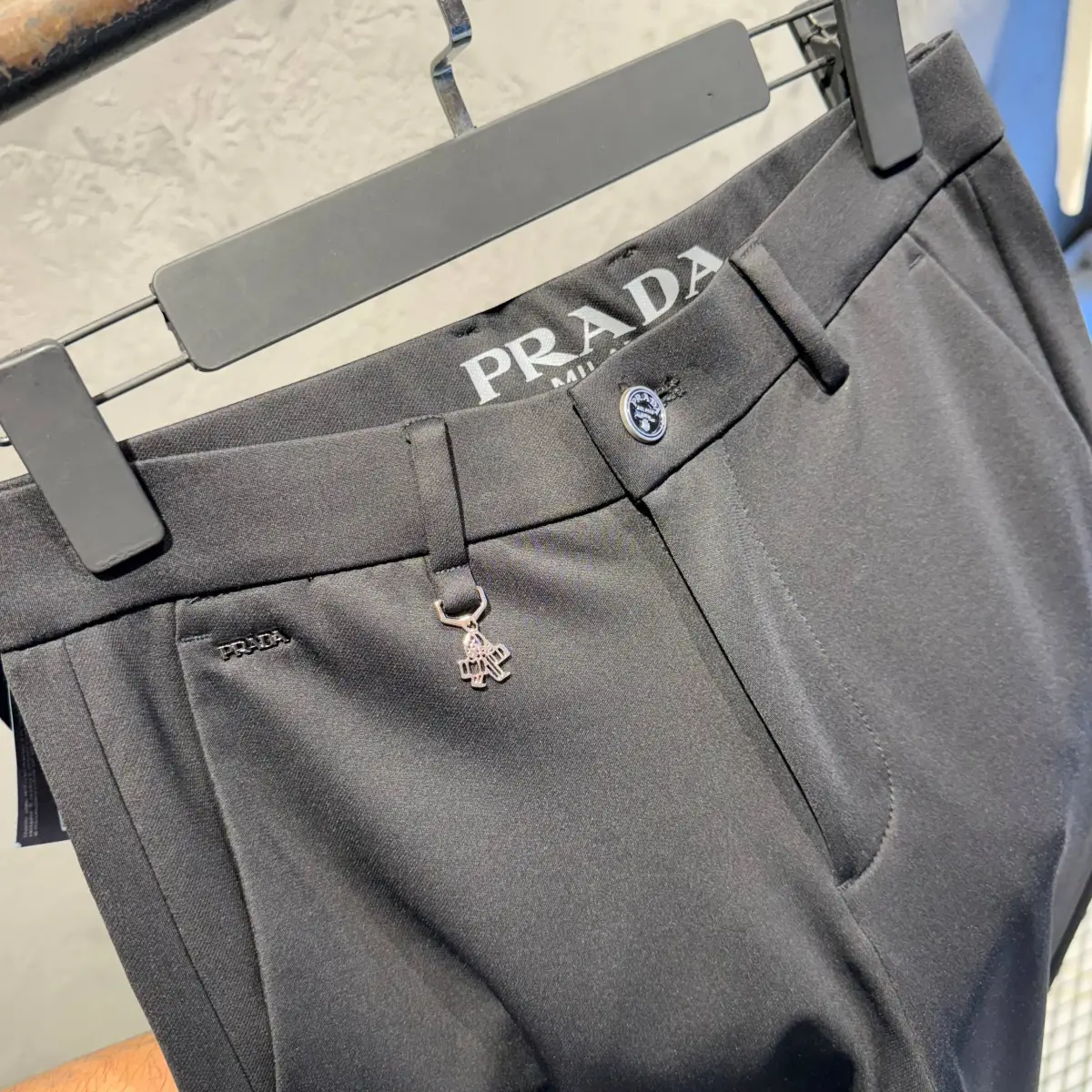 Prada Siyah İthal Kalın Jogger Pantolon