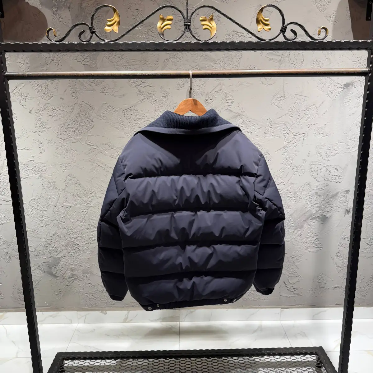 Kiton Lacivert Şişme Mont