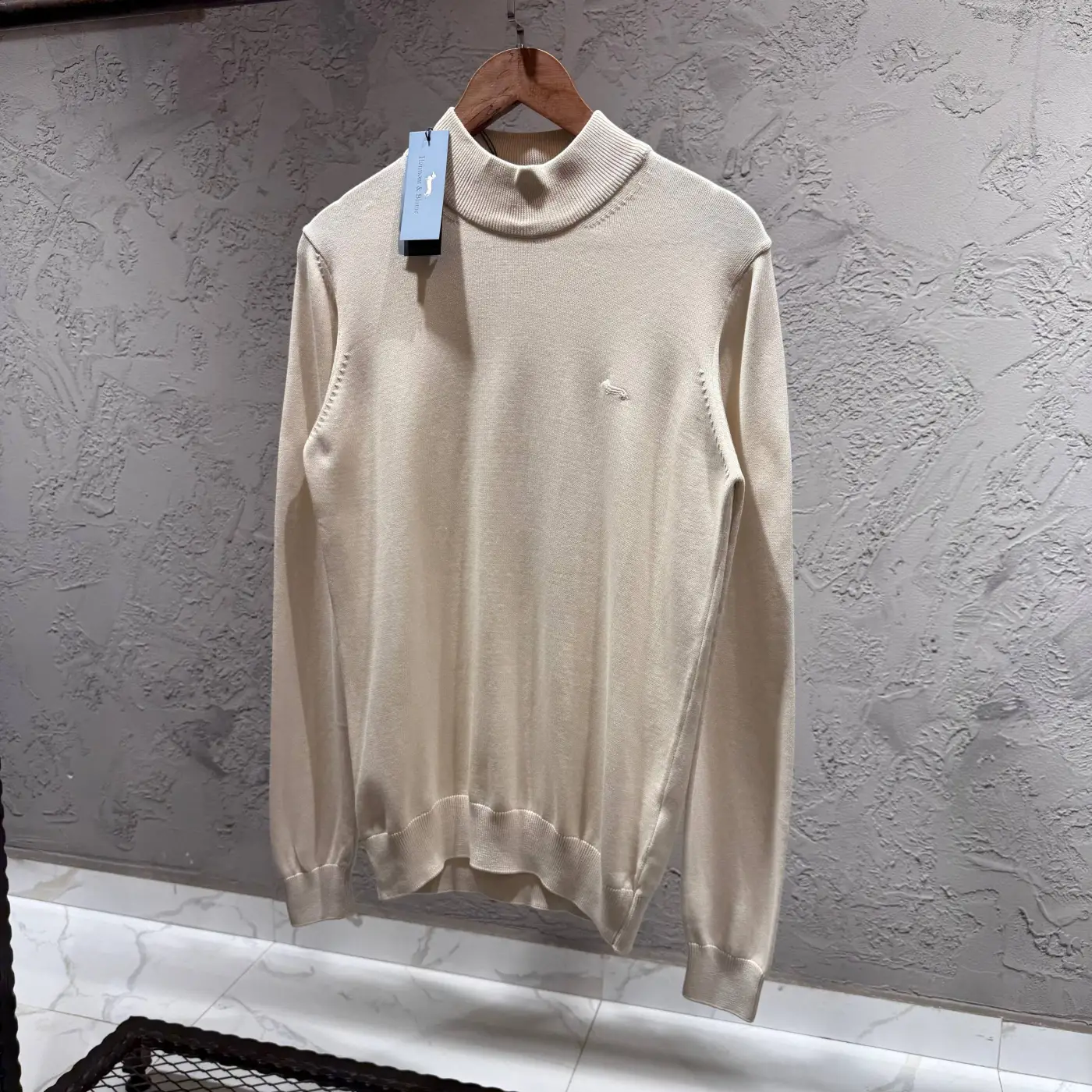 HARMONT BLAINE Boğazlı Krem Kazak