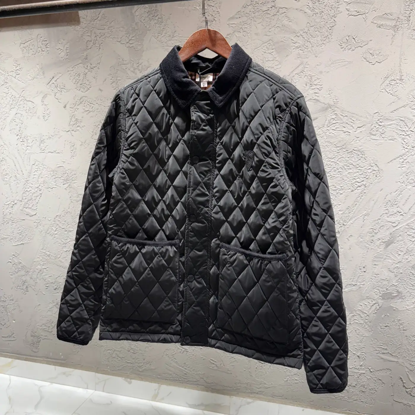 BURBERRY Desenli Siyah Mont