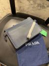 Prada Lacivert Deri Clutch