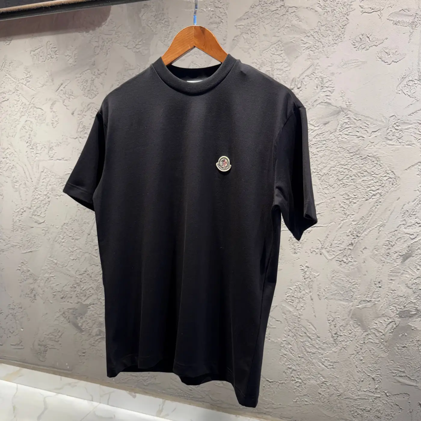 Moncler Siyah Logo Tişört