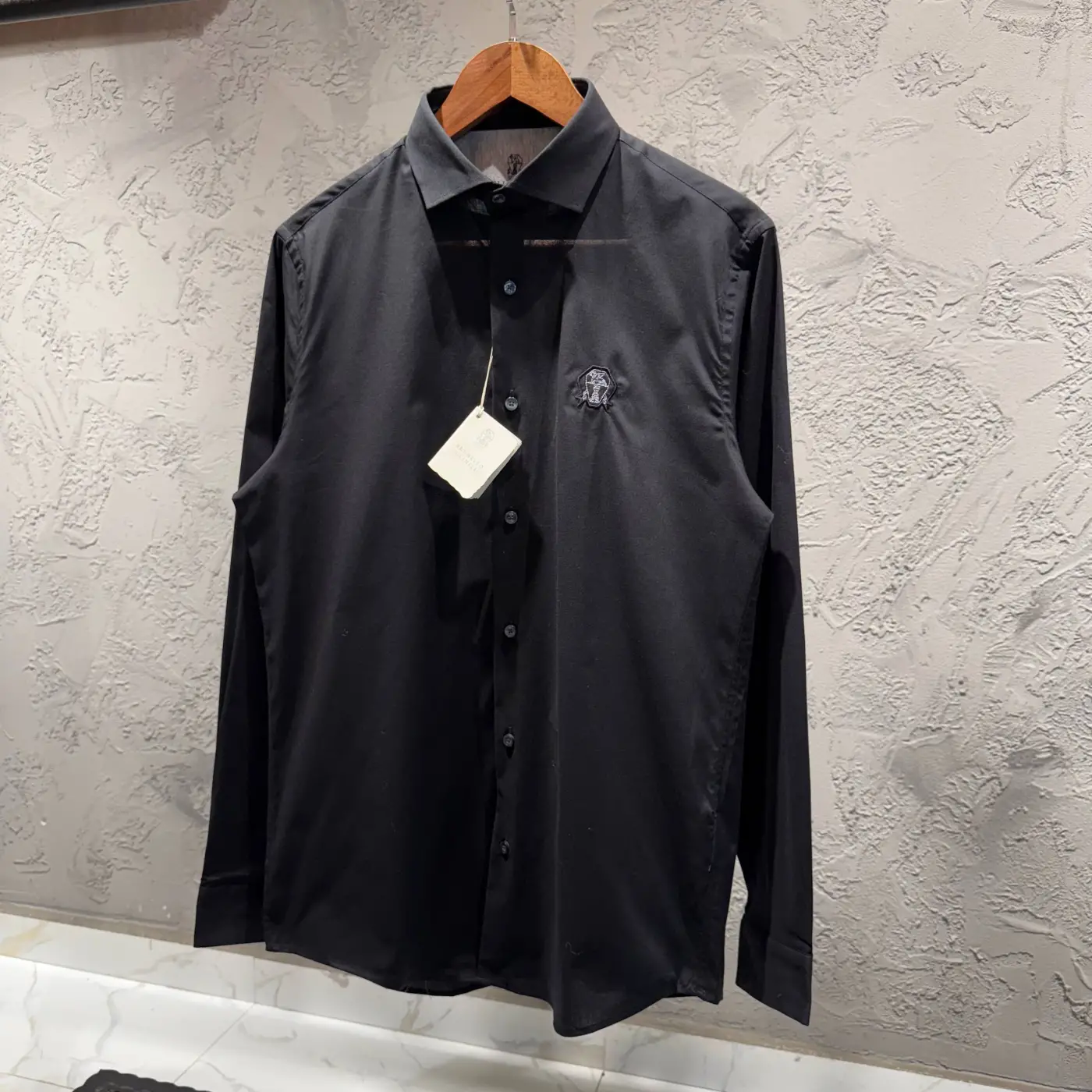 BRUNELLO CUCINELLI Siyah Logo Detay Gömlek