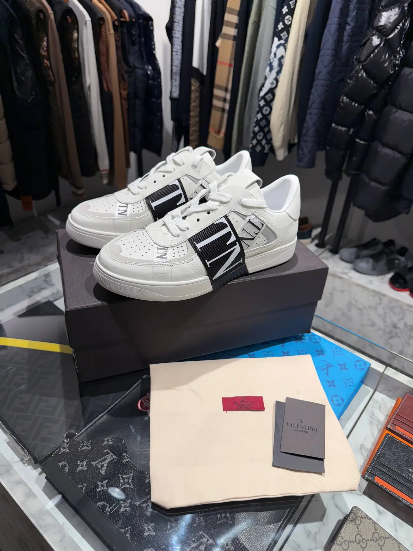 Valentino Beyaz Ayakkabı