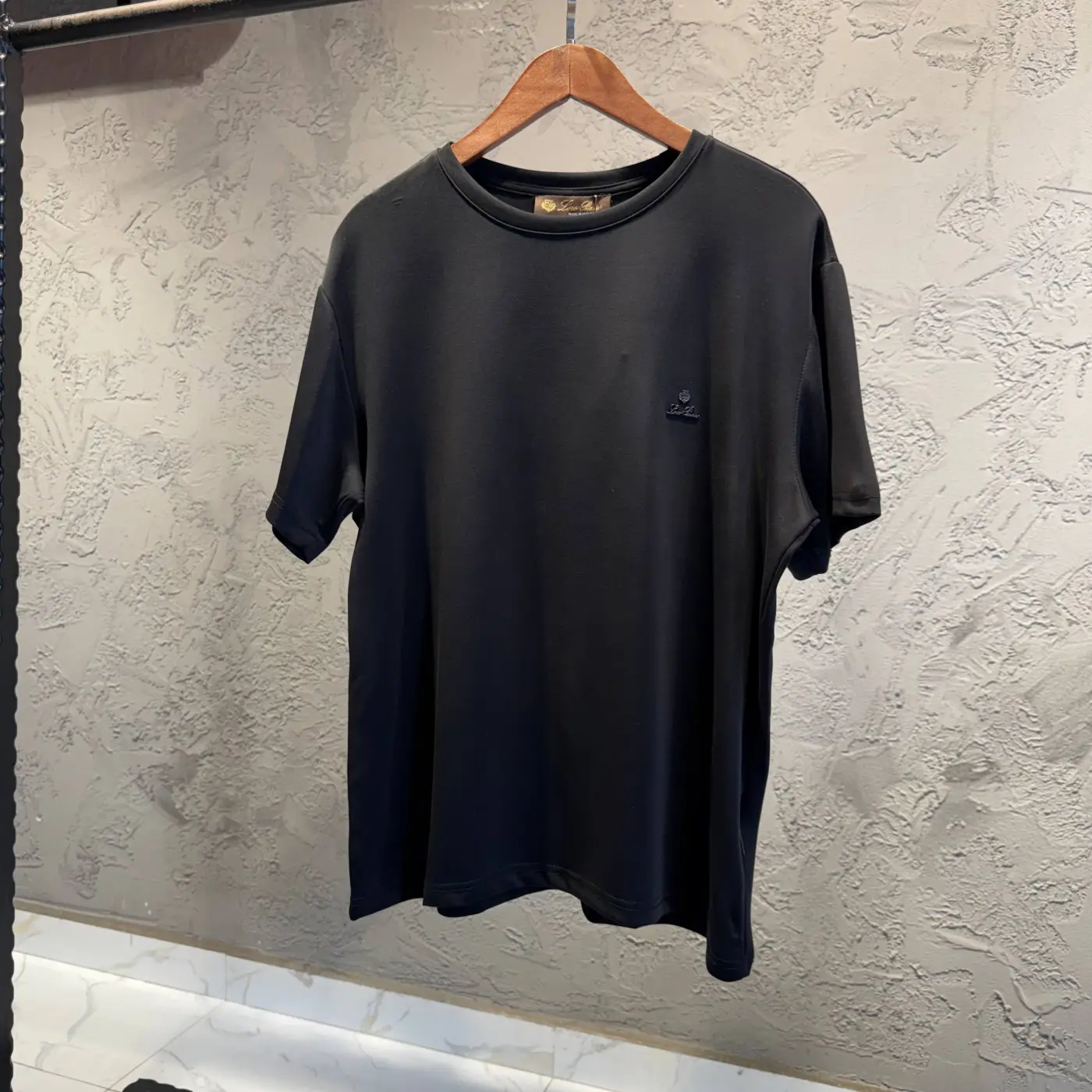 Loro Piana Siyah Logo Detay Tişört